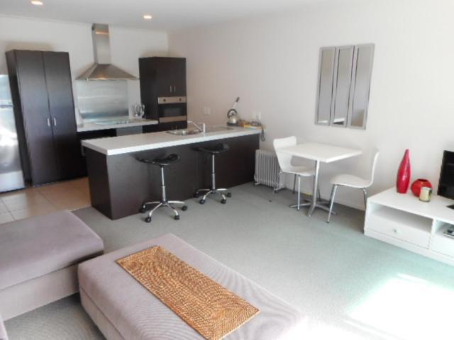 Apartment By The Marina Whitianga Buitenkant foto